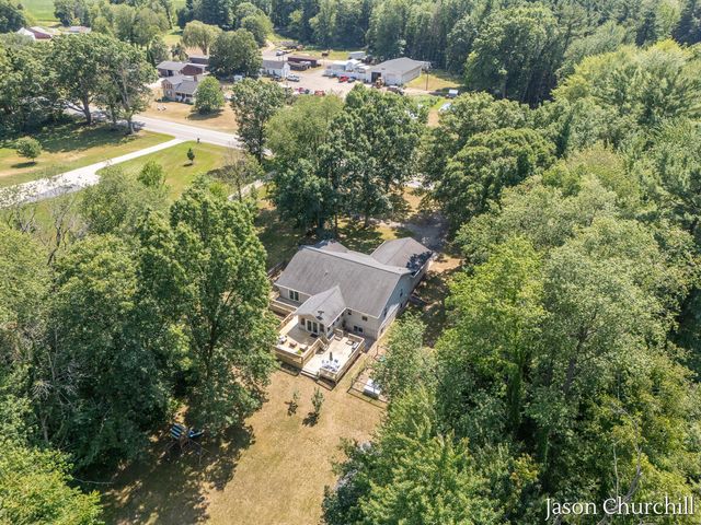 8731 Leonard Street, Coopersville, MI 49404