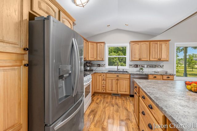 8731 Leonard Street, Coopersville, MI 49404