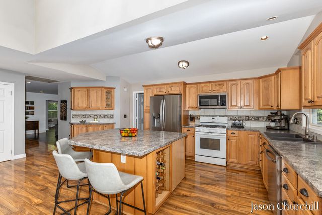 8731 Leonard Street, Coopersville, MI 49404