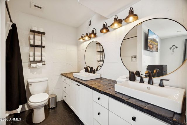 4723 S COUNTRY CLUB Way, Tempe, AZ 85282