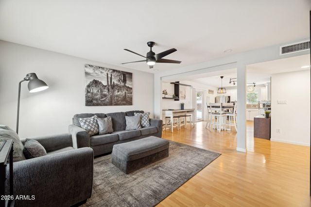 4723 S COUNTRY CLUB Way, Tempe, AZ 85282