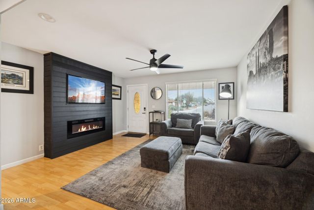 4723 S COUNTRY CLUB Way, Tempe, AZ 85282