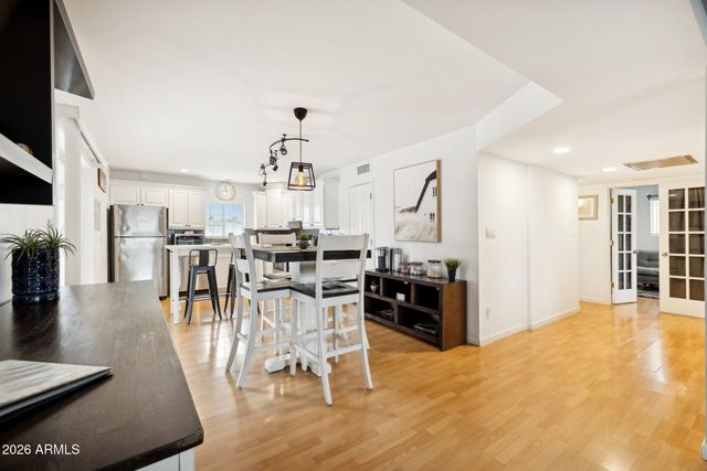 4723 S COUNTRY CLUB Way, Tempe, AZ 85282