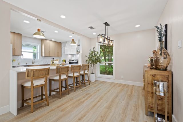 10528 Swallow Lane, Dallas, TX 75218