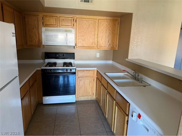8450 Alta Drive 230, Las Vegas, NV 89145