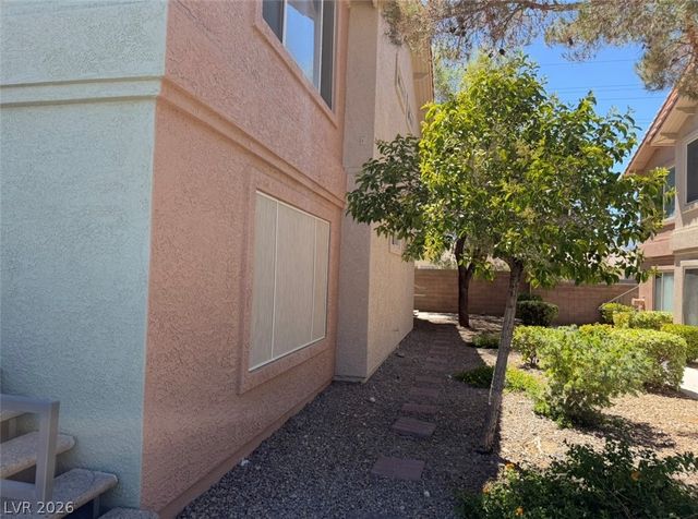 8450 Alta Drive 230, Las Vegas, NV 89145