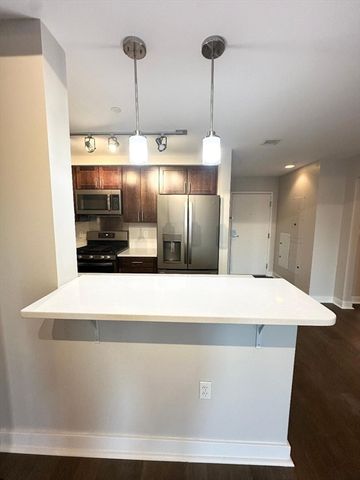 130 John Street 355, Lowell, MA 01852