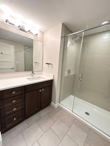 130 John Street 355, Lowell, MA 01852