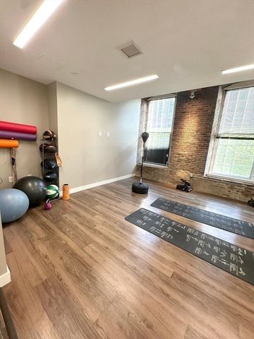 130 John Street 355, Lowell, MA 01852