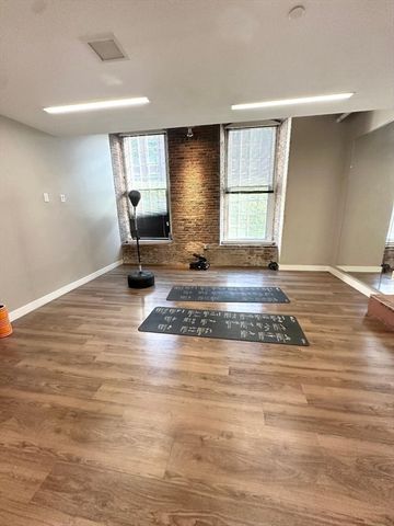 130 John Street 355, Lowell, MA 01852