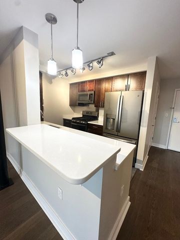 130 John Street 355, Lowell, MA 01852