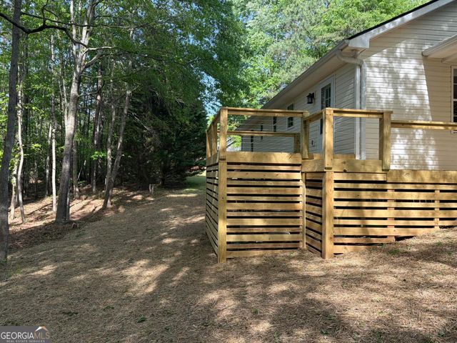 115 Richard Street, Clarkesville, GA 30523