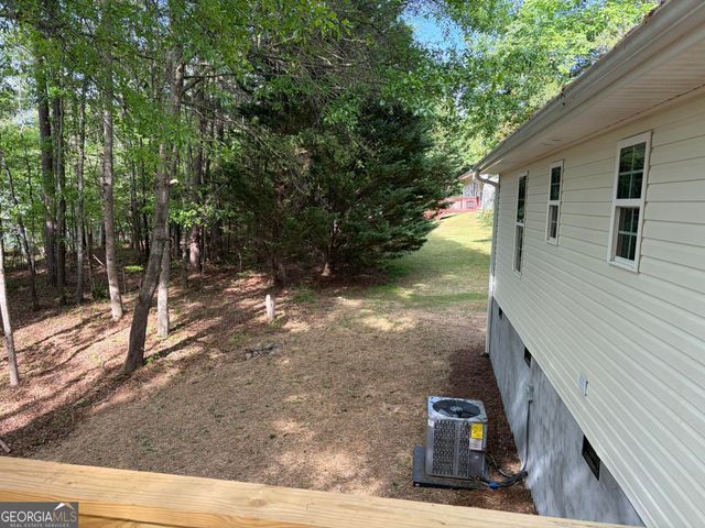 115 Richard Street, Clarkesville, GA 30523
