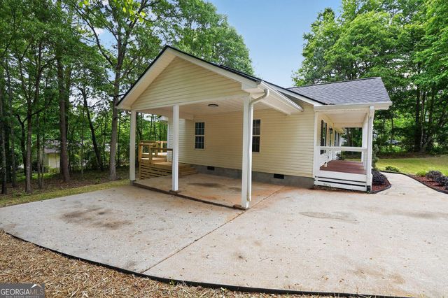 115 Richard Street, Clarkesville, GA 30523