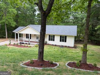 115 Richard Street, Clarkesville, GA 30523