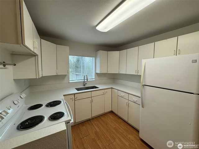 16425 Broadway Avenue, Snohomish, WA 98296