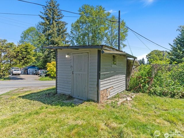 16425 Broadway Avenue, Snohomish, WA 98296