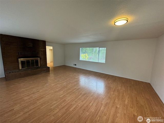 16425 Broadway Avenue, Snohomish, WA 98296