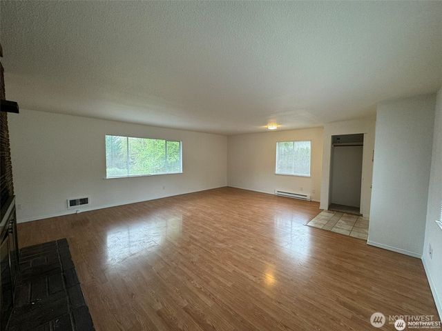16425 Broadway Avenue, Snohomish, WA 98296