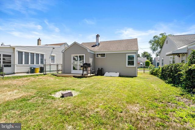 251 LILLIAN AVE, Hamilton, NJ 08610
