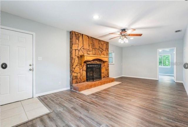 7807 GARRISON STREET, Tampa, FL 33617