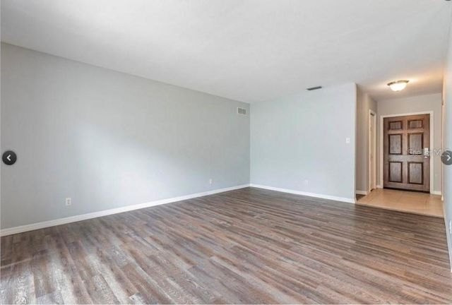 7807 GARRISON STREET, Tampa, FL 33617