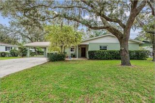 7807 GARRISON STREET, Tampa, FL 33617