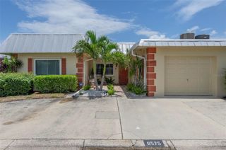 6575 GREEN VALLEY DRIVE, Seminole, FL 33777