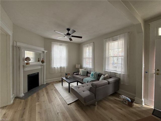 1020 23rd ST, Newport News, VA 23607