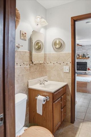 649 Edgewood DRIVE, Burlington, WI 53105