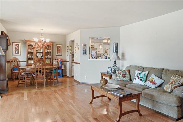 649 Edgewood DRIVE, Burlington, WI 53105