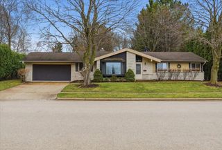 649 Edgewood DRIVE, Burlington, WI 53105