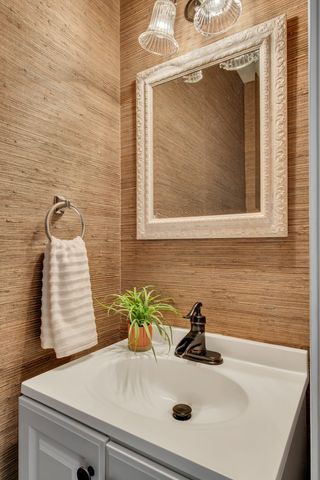 332 Normandy Cir, Nashville, TN 37209