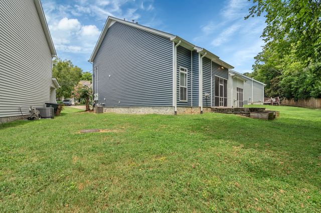 332 Normandy Cir, Nashville, TN 37209
