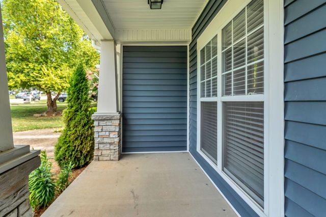 332 Normandy Cir, Nashville, TN 37209