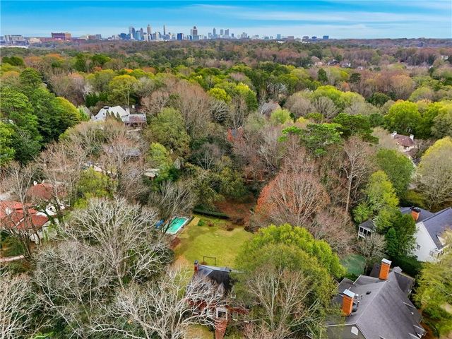 956 W Wesley Road NW, Atlanta, GA 30327