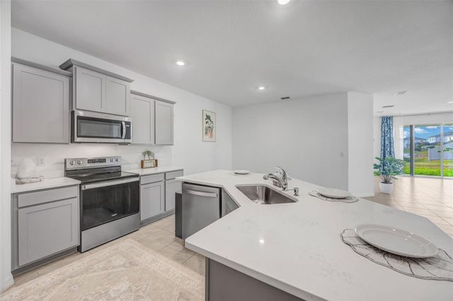 2555 BENDING BONSAI DRIVE, Wesley Chapel, FL 33543