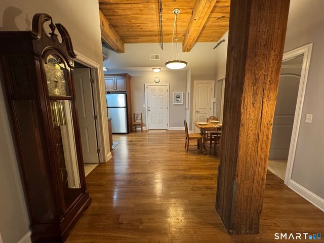 10 Main Street 107, Berlin, CT 06037