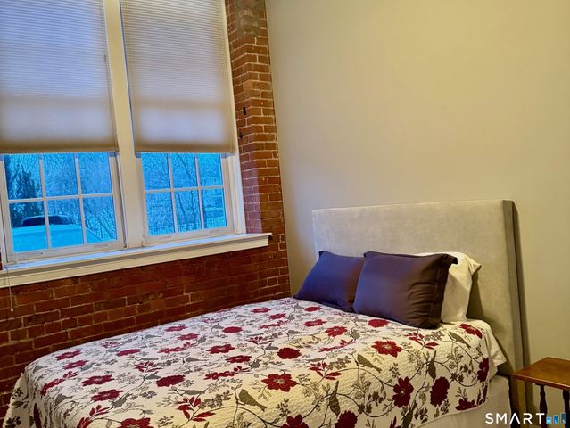 10 Main Street 107, Berlin, CT 06037