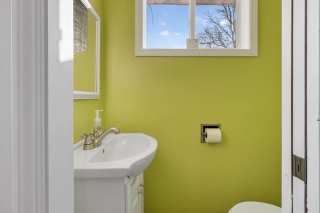 611 W Flint Street, Davison, MI 48423