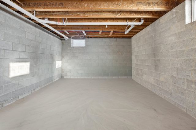 611 W Flint Street, Davison, MI 48423