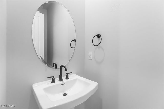 597 Stowell Avenue, Las Vegas, NV 89138