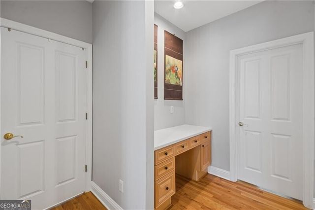 1048 Emory Parc Place, Decatur, GA 30033