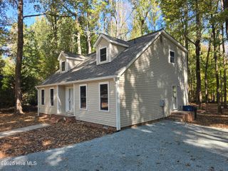 138 Landsbury Drive, Durham, NC 27707