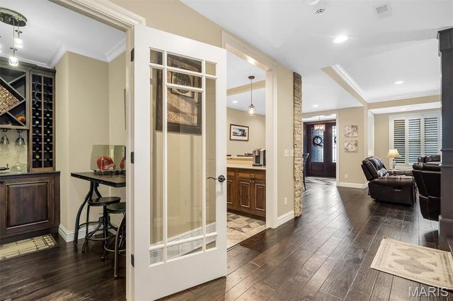 10 W Front Street, Washington, MO 63090