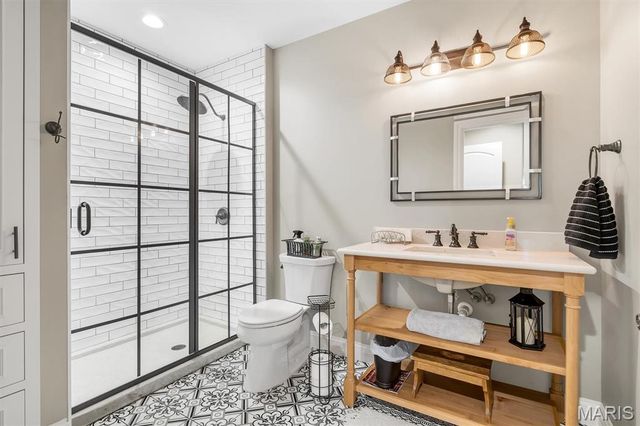 10 W Front Street, Washington, MO 63090