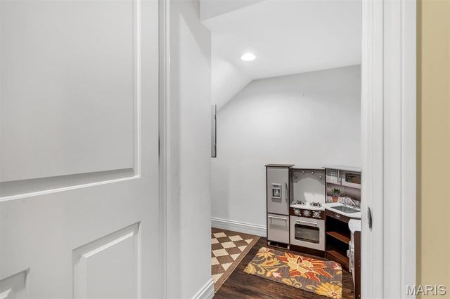 10 W Front Street, Washington, MO 63090