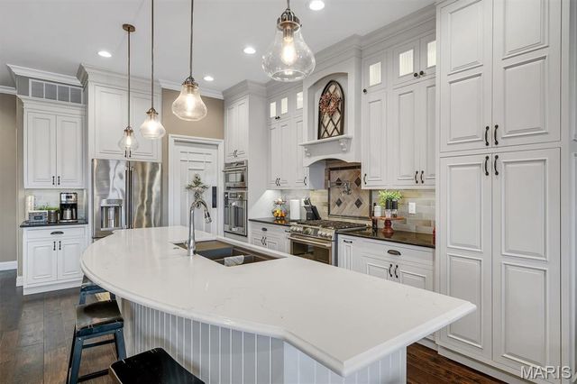 10 W Front Street, Washington, MO 63090