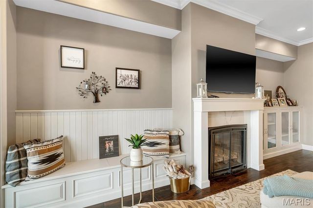 10 W Front Street, Washington, MO 63090