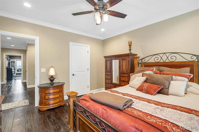 10 W Front Street, Washington, MO 63090